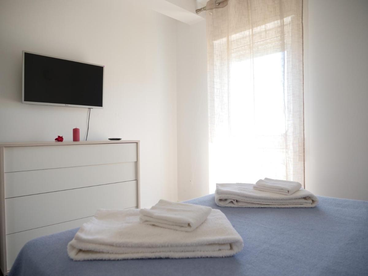 Cozy Apartment With Sea View Over Meia Praia Lagos Exterior photo